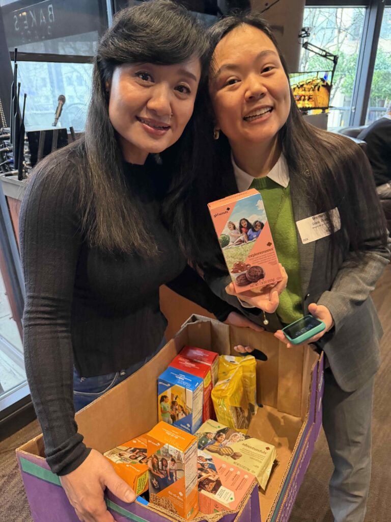 Chen Yi assists Grace Chang who is fulfilling her parental responsibilities
